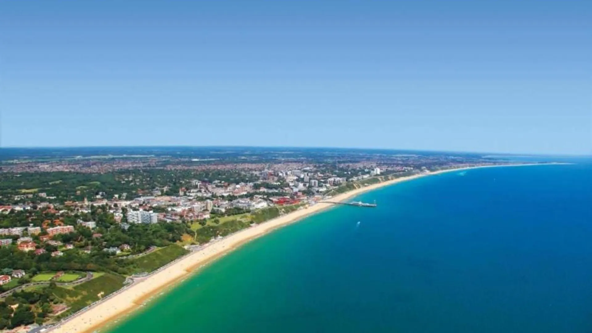 Bournecoast-Roof Terrace-Gym-Sea Glimpses- Fm977 Apartment Bournemouth